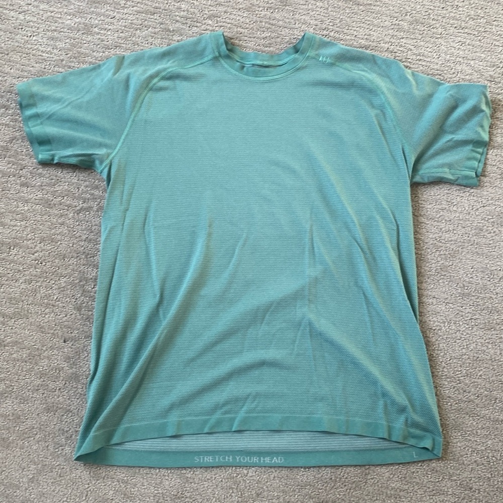 Lululemon Metal Vent Tech T